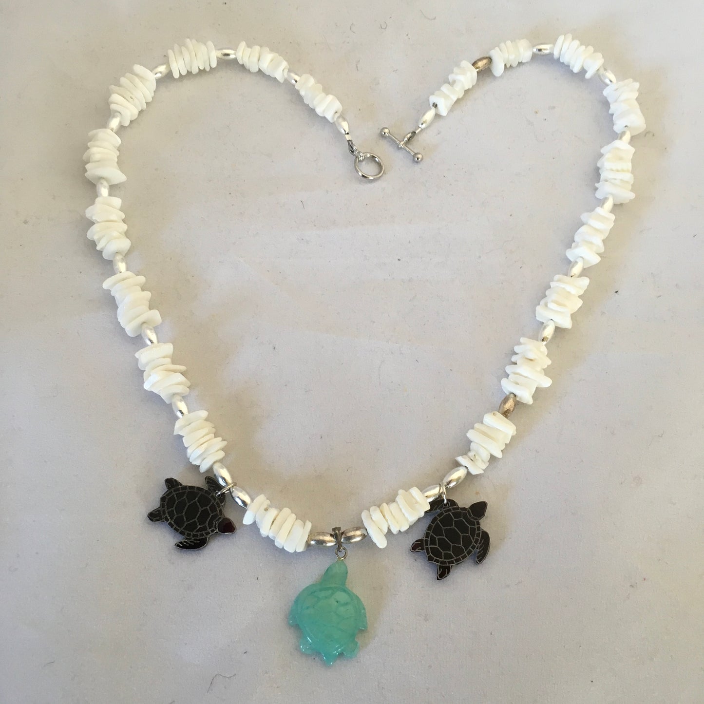 necklace "Crush" Sea Turtle charms, Shell necklace, Surfer wear, Ocean jewelry, Gender Neutral, Reiki charged, Gift idea, Mens necklace