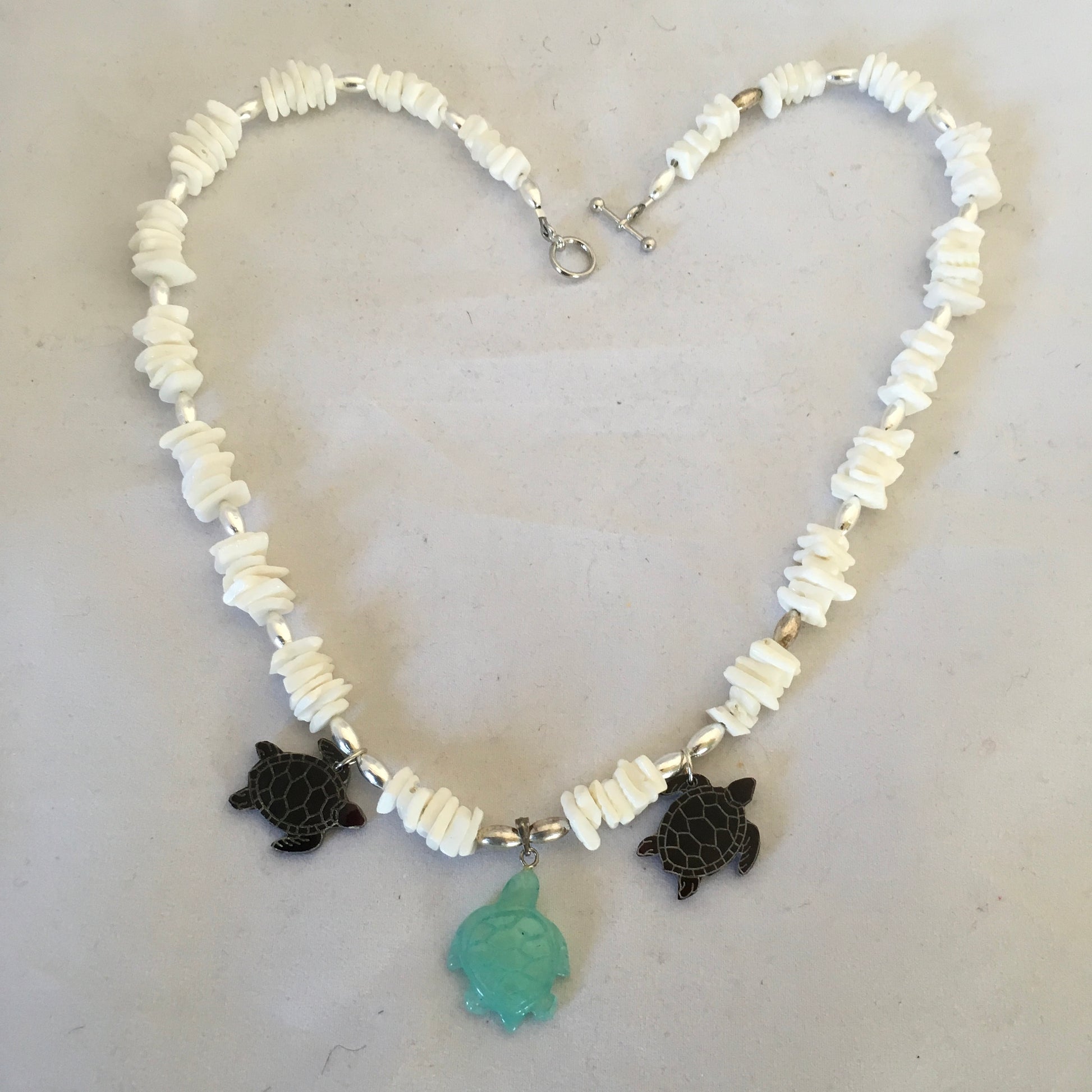 necklace "Crush" Sea Turtle charms, Shell necklace, Surfer wear, Ocean jewelry, Gender Neutral, Reiki charged, Gift idea, Mens necklace