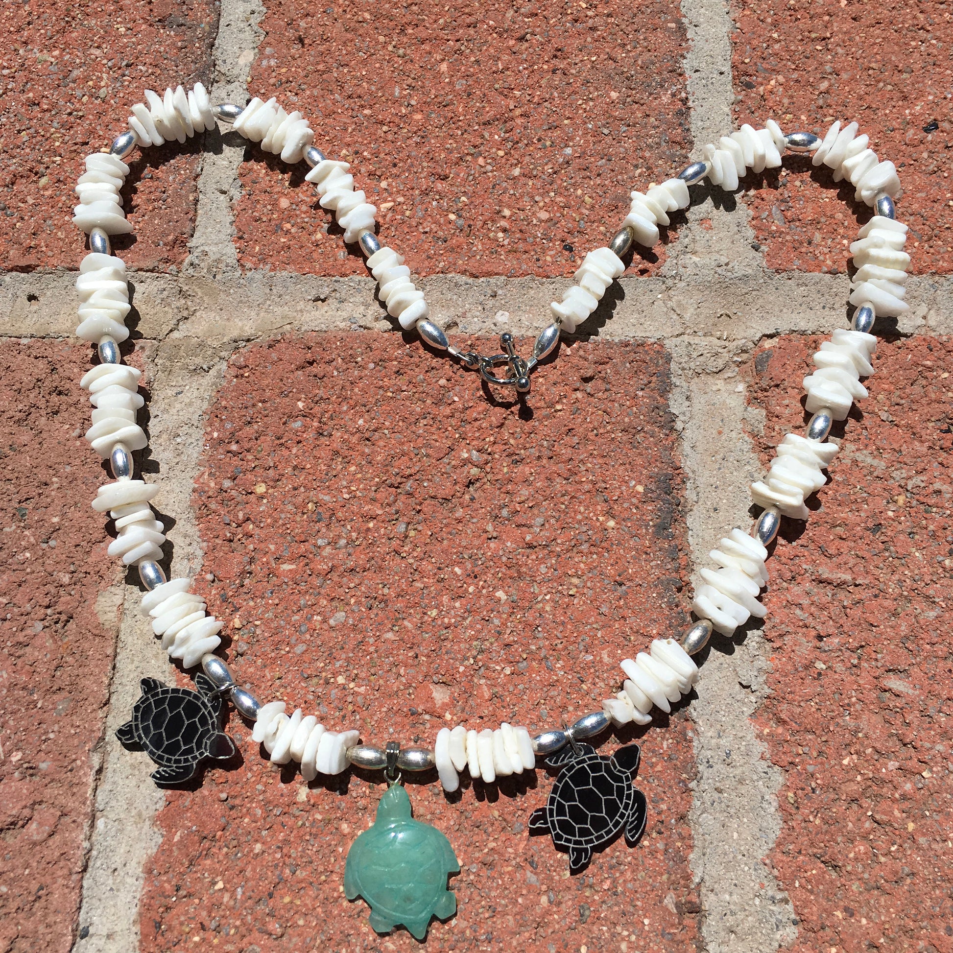 necklace "Crush" Sea Turtle charms, Shell necklace, Surfer wear, Ocean jewelry, Gender Neutral, Reiki charged, Gift idea, Mens necklace