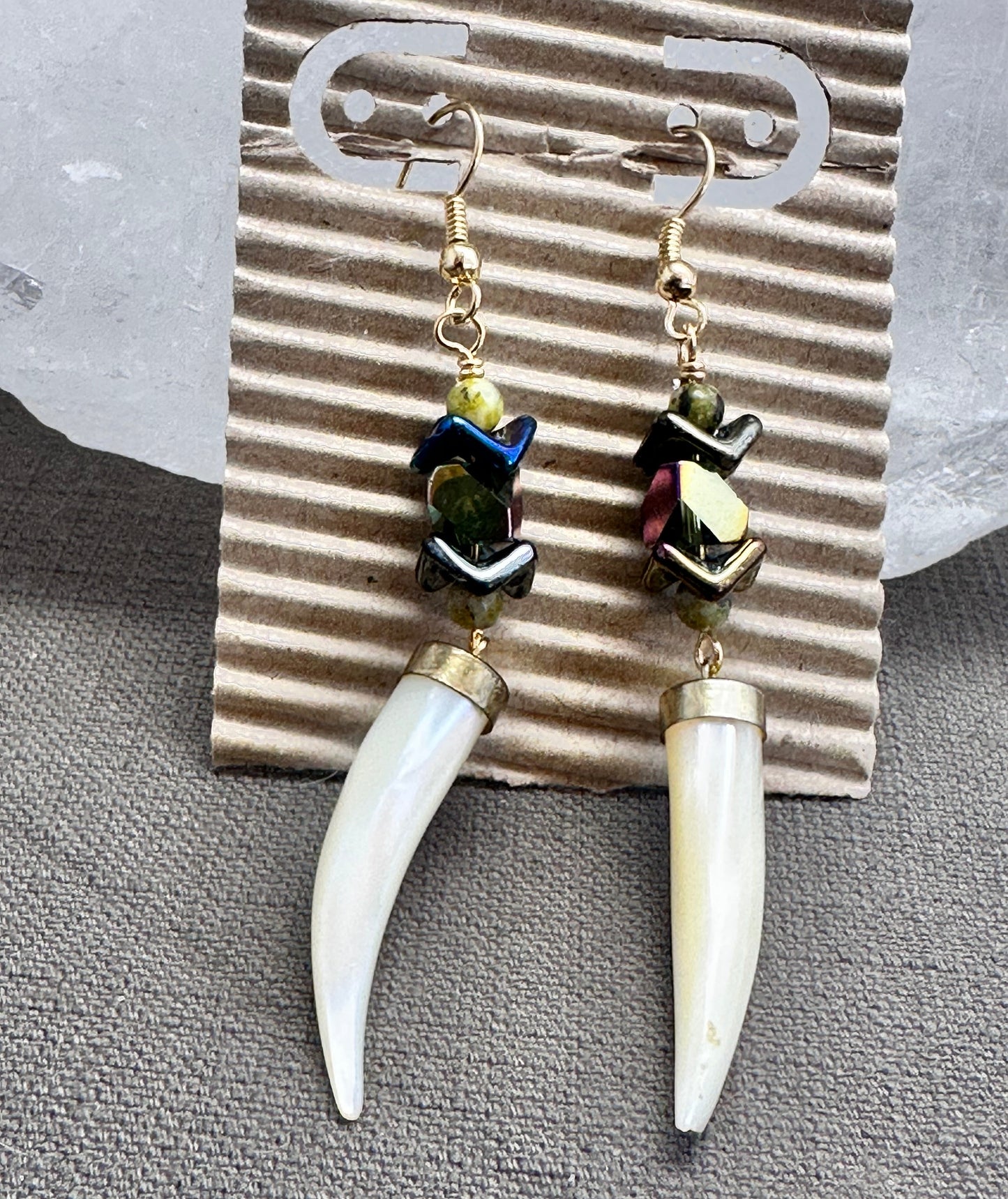 Fangs earrings