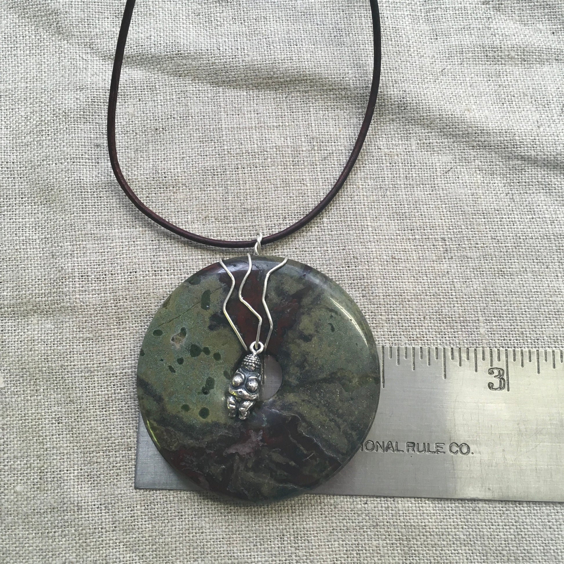 pendant "Gaia" Dragon Blood Jasper, Venus of Willendorf charm, Sterling, Divine Feminine, Gift Idea, Mother Earth, Reiki charged, Goddess