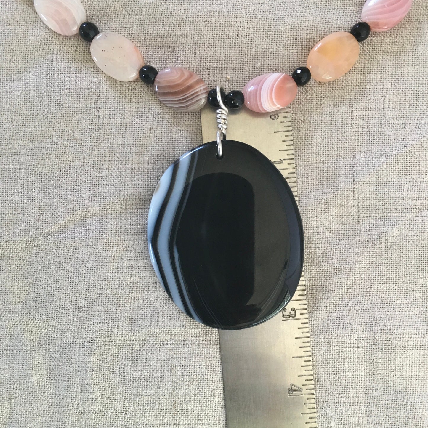 necklace "Banded" Banded Onyx pendant, Sardonyx, Statement piece, Gift idea, Reiki charged, Onyx beads, Grounding, Gender Neutral jewelry