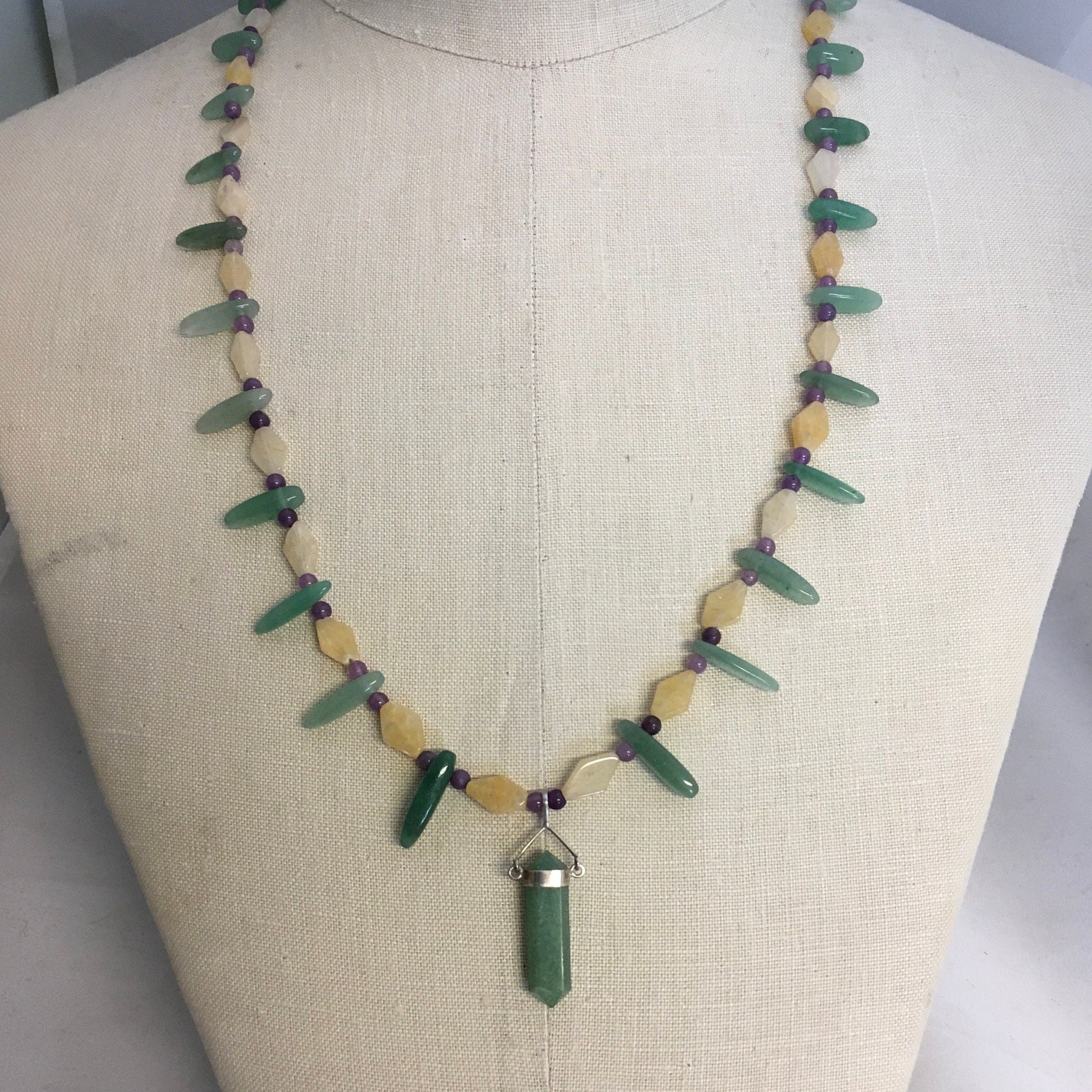 necklace "Lucky" Aventurine Pendant, Agate, Amethyst, Green Aventurine, Good luck, Statement piece, Reiki charged, Gender Neutral, Gift idea