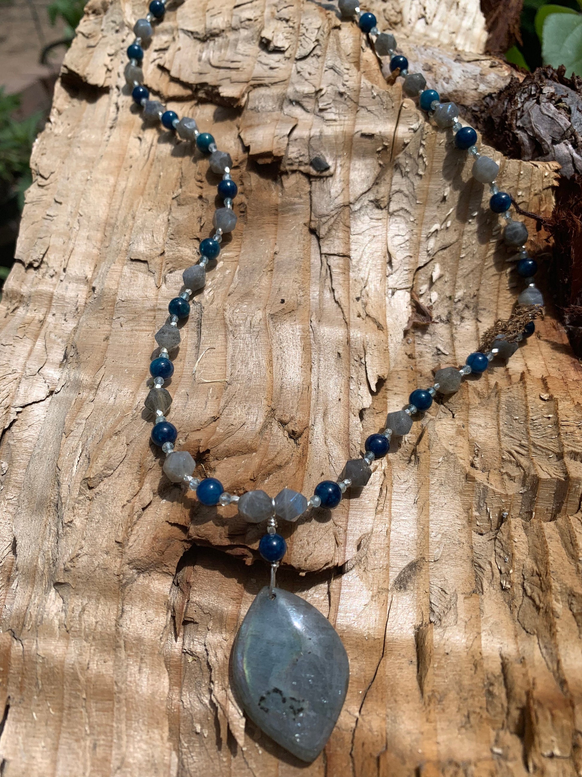 necklace "Spring Rains" Labradorite & Apatite pendant, Labradorite, Apatite, Hill Tribe Silver, Reiki charged, Gift Idea, Gender Neutral