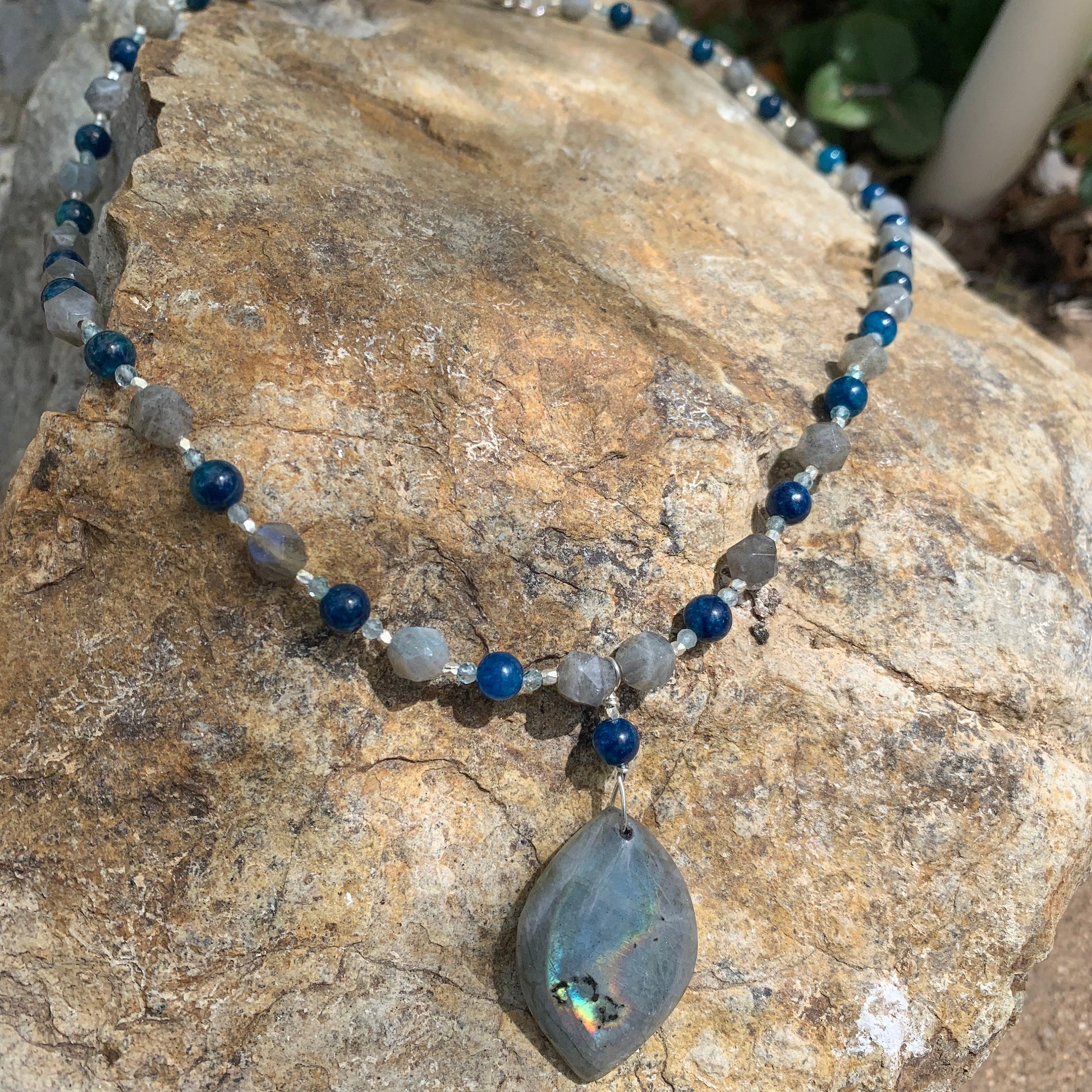 necklace "Spring Rains" Labradorite & Apatite pendant, Labradorite, Apatite, Hill Tribe Silver, Reiki charged, Gift Idea, Gender Neutral