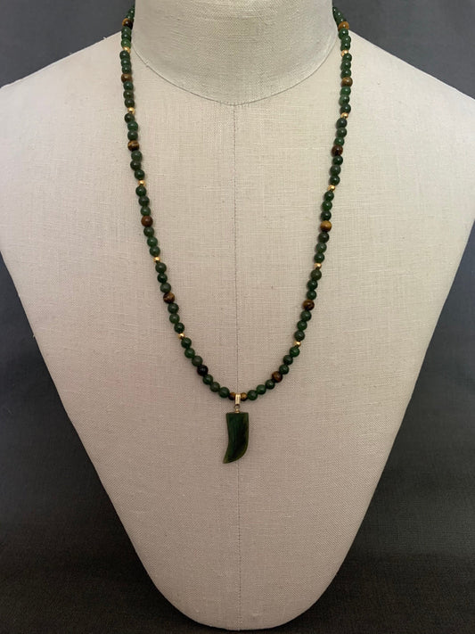 Necklace "Jade Tiger" Vintage Jade Claw/tooth, Tigers Eye, Jade jewelry, Gender Neutral, Vintage beads, Gift Idea, Tiger energy