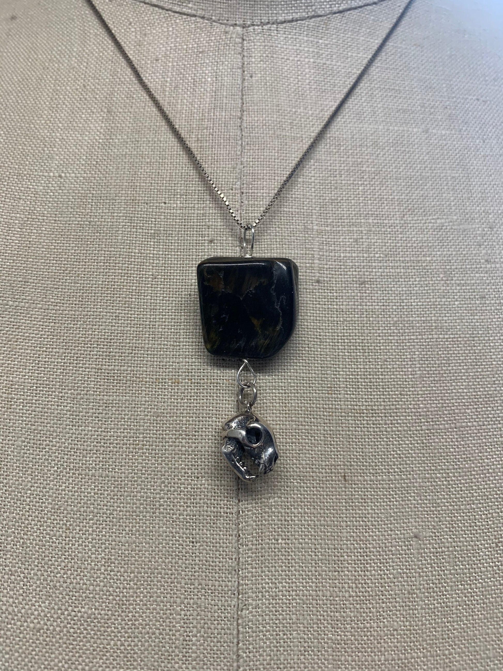 Pendant “Cat Skull” sterling Cat Skull charm, Tiger Eye, Memento Mori, Cat totem, Animal guide, Gender Neutral jewelry, Reiki charged, Skull